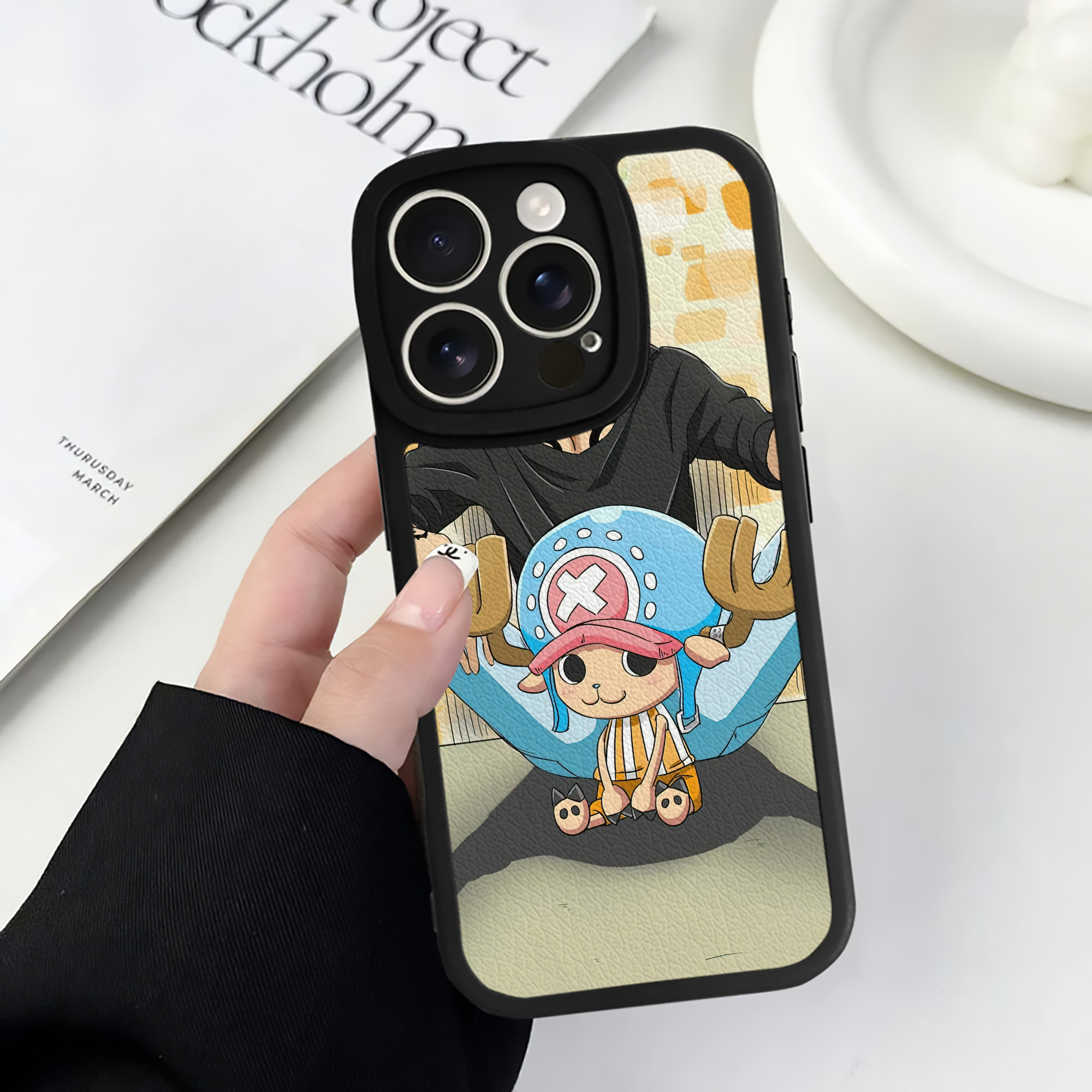 （画像用） ワンピース ONE PIECE 【iPhone 16シリーズ対応】シリコンスマホケース（レザー調） 材質：シリコン